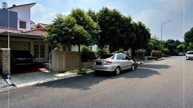 Rumah Tenang Asri 330m2 Di Kalibata Indah  Jalan Lebar 3 Mobil