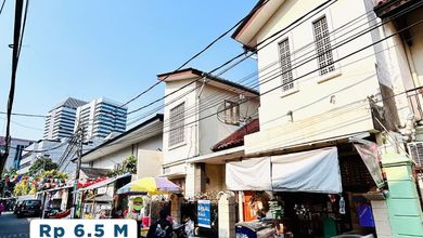 Kost 12 Kamar Di Menteng Kebon Sirih Jalan 2 Mobil