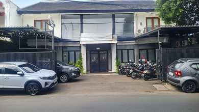 Kost 24 Pintu+ Ruang Usaha Lokasi Strategis