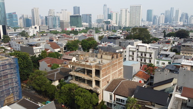 Gedung 5 LT Belum Jadi di Scbd Setiabudi Pondasi untuk 10 Lantai