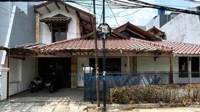Jual Rumah Mewah Luas 209 m2 di Tebet, Jakarta Selatan