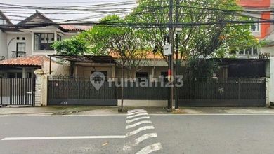 Rumah Cocok Untuk Kantor Akses Jalan 2 Mobil Dekat Dengan Perkantoran