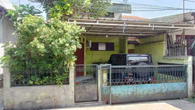 Rumah Cocok Untuk Investasi! Strategis, Bebas Banjir, Dekat Publik Transport, Dekat Pintu Tol, Dekat Pusat Perbelanjaaan, Bebas Banjir, Selangkah Ke Pusat Kota, Dekat Rawamangun 