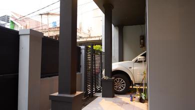 Rumah Siap Huni, Lokasi Strategis, Akses Mudah, Dekat Fasum, Tebet