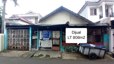 Rumah Hitung Tanah, Cocok Untuk Investasi Kost, Dekat Pusat Kota, Lokasi Strategis, Bebas Banjir