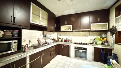 Rumah Siap Huni Akses Jalan 2 Mobil Dlm Komplek. di Gudang Peluru