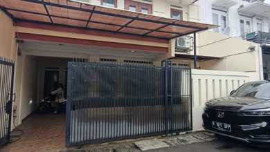 Disewakan Rumah Siap Huni 2lantai Akses 2mbl Tebet Jaksel