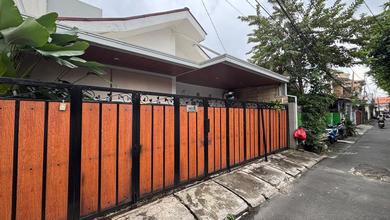 Full Furnished, Rumah Bagus 2Lt Dekat Akses 2 Mobil Tebet SHM IMB