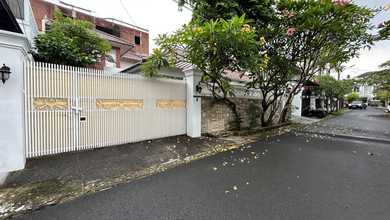 Rumah Bagus Sekali Dlm Komplek Lingkungan Asri Akses 3Mbl Tebet