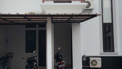 Rumah Bagus SHM di Cipinangmuara