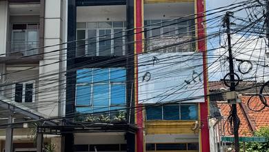 Disewakan Ruko Gandeng 3Lt Lokasi Strategis Akses 3Mbl Tebet