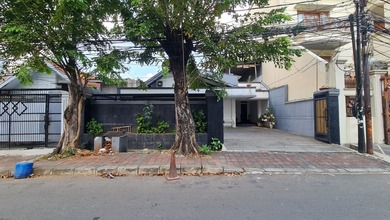 Rumahsiap Huniakses Jalan 2 Mobil Lokasi Strategis di Cawang