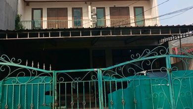 TURUN HARGA JUAL CEPAT RUKO 2,5 LANTAI GANDENG 2 LOKASI SANGAT STRATEGIS RAYA CONDET JAKARTA TIMUR 