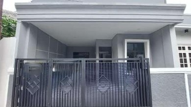 Rumah Siap Huniakses Jalan 1 Mo9bil Dekat ke Jalan 2 Mobil di Tebet