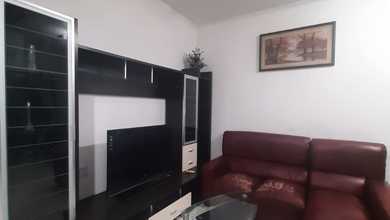 Apartment 2 BR Semi Furnished sudirman park Jual cepat