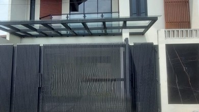 Di Jual Rumah Baru Otista Arah Tebet