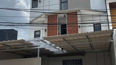 Dijual Rumah Kost Brand New Full Occupancy, Roi 9% di Taman Semanan Indah, Akses Jln Lebar, Dekat Stasiun KRL