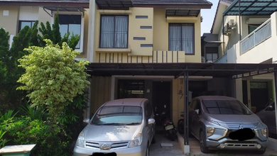 Dijual Rumah Siap Huni , Casa Jardin ,Lokasi Strategis, Jakarta Barat.