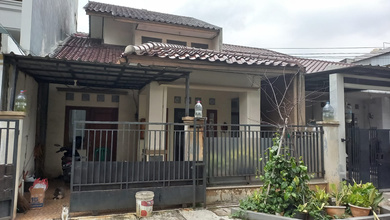 Rumah Strategis di Kemanggisan Komplek Sandang Dekat Binus Syahdan, Jakarta Barat