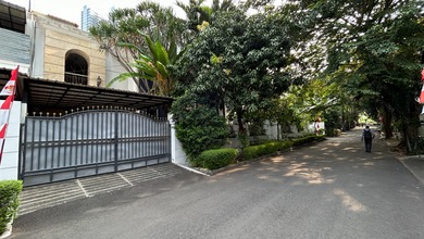 Dijual Rumah Mega Kuningan