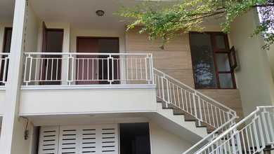 Rumah Brand New Dalam Cluster di Pejaten Barat Dekat Kemang