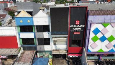 Ruko Area Komersial Tebet, Lokasi Strategis