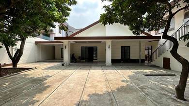 Cipinang Cempedak, Rumah Area Premium Polonia