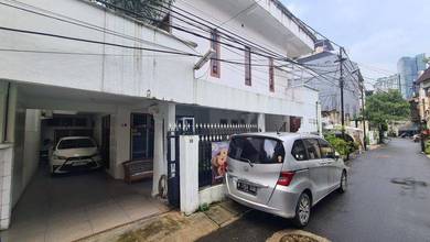Setiabudi, Lt 212 M2, Rumah Hitung Tanah, Lokasi Strategis