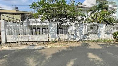 Rumah di Dalam Komplek Jepang, Tebet Barat