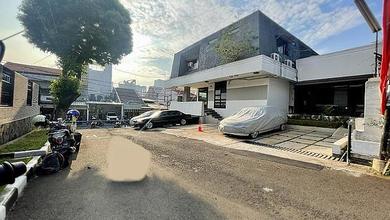 Rumah di Dalam Komplek Taman Jepang Tebet Dalam