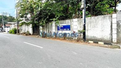Cipinang Cempedak. Rumah Lama Hitung Tanah. Luas 679 (770). Premium Area
